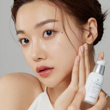 Load image into Gallery viewer, MEDICUBE Red Serum 2.0 30ml